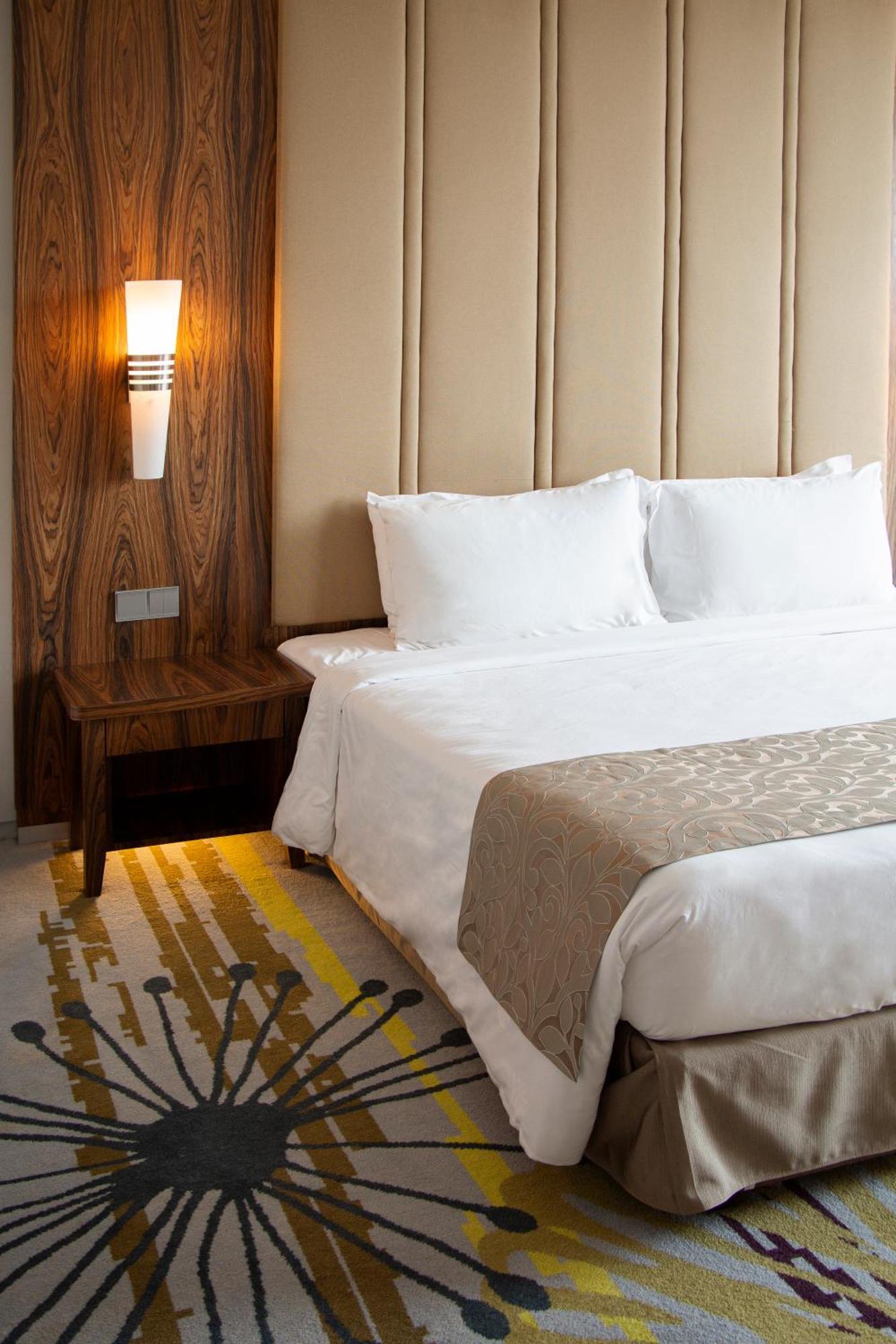 Zenith Hotel Putrajaya Exterior photo A bed runner